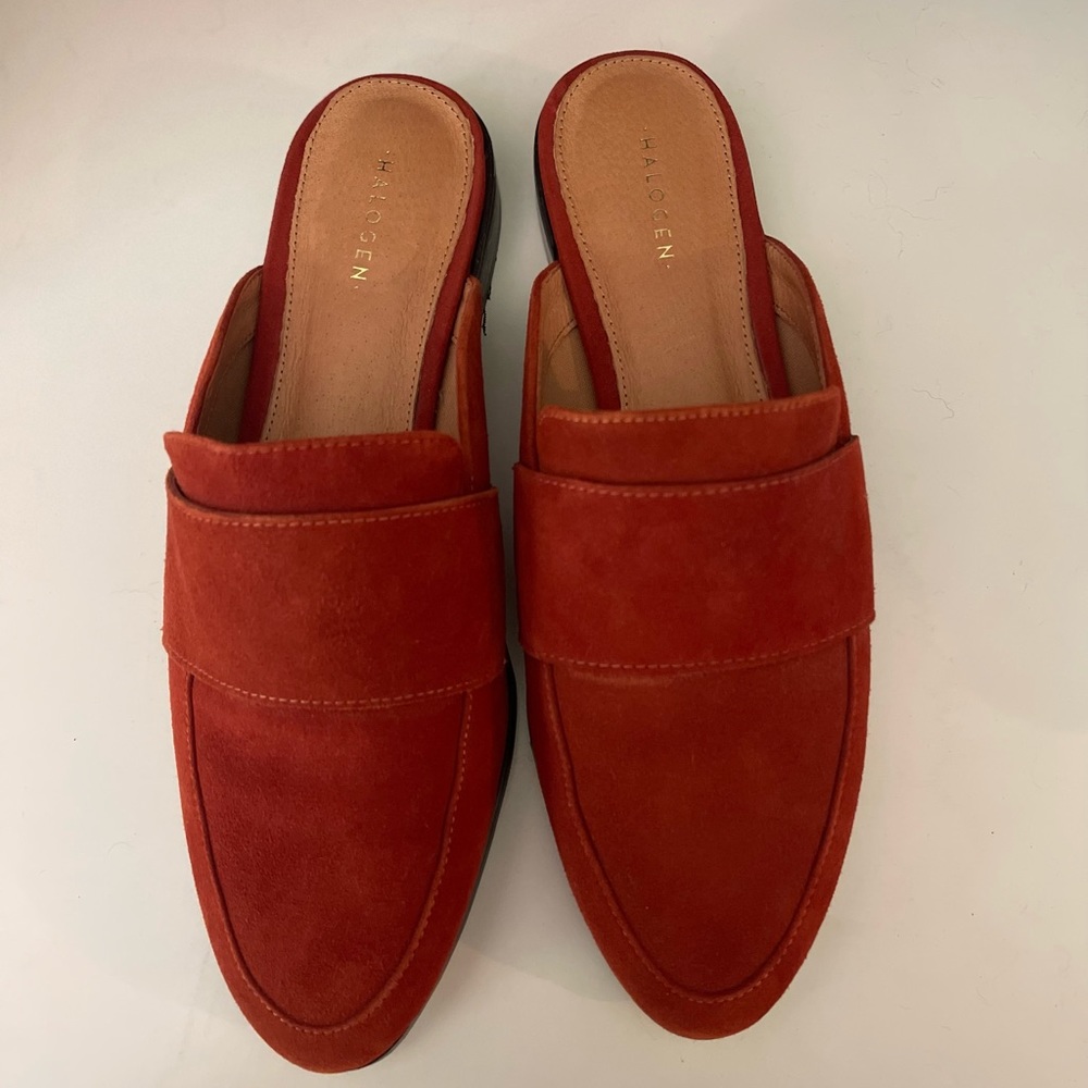 Comfortable and Cute - Burnt Orange Slides